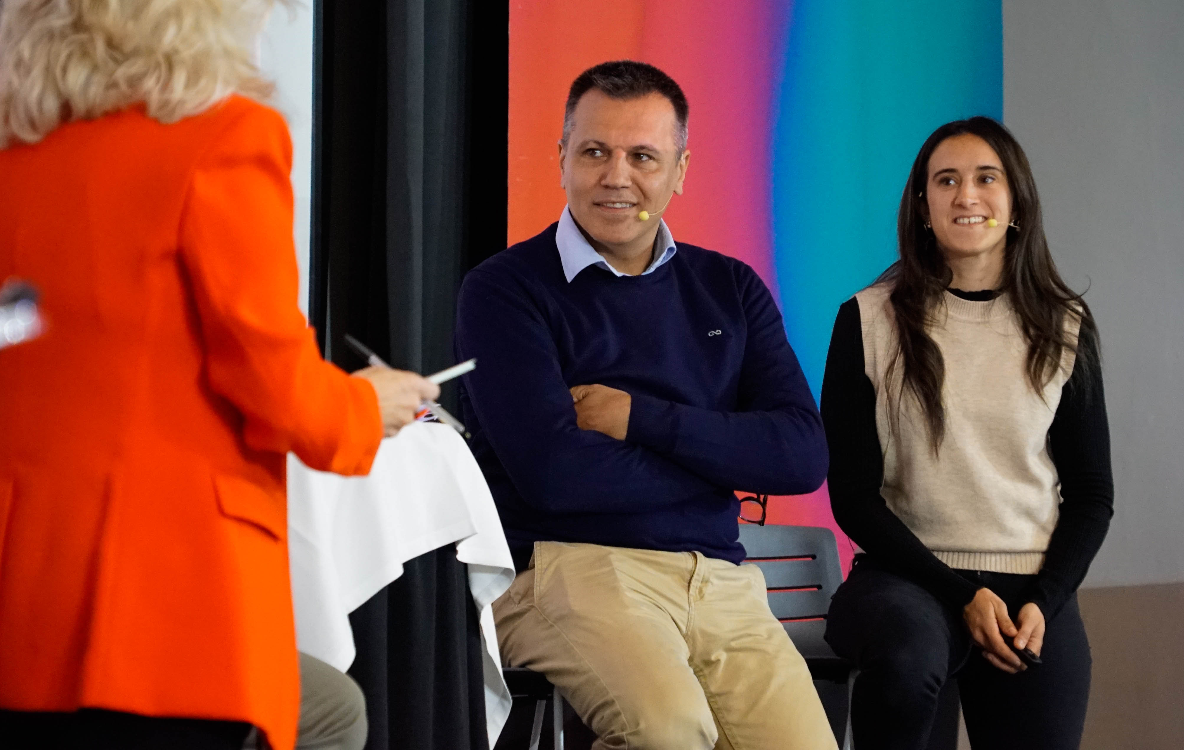 Photography from: La revolució de les dades i la IA, al centre de la XVIII Trobada Gastronòmica | Aula Restaurant